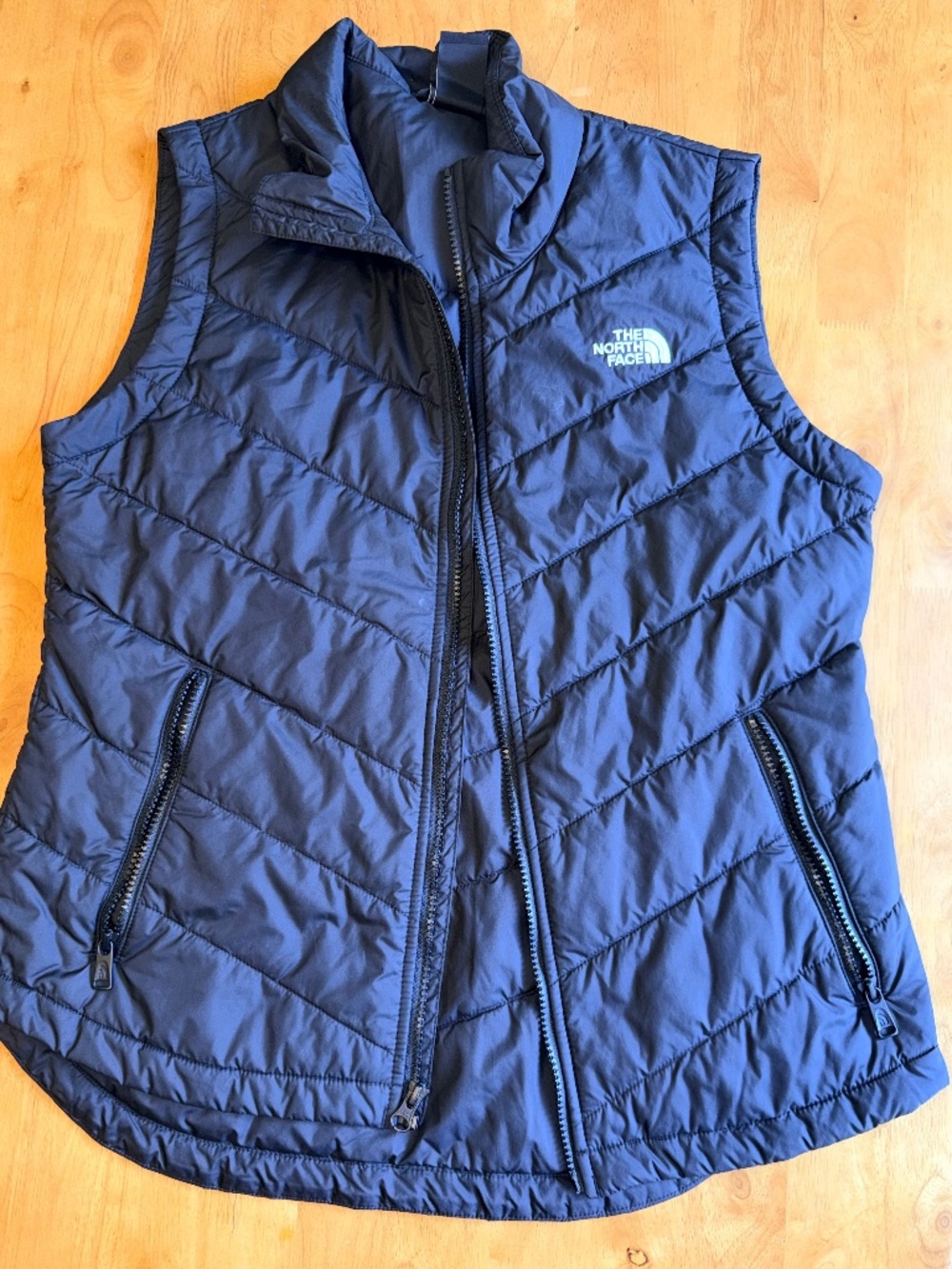 The North Face Womens Black Quilted Puffer Vest Full Zip Size Medium 545